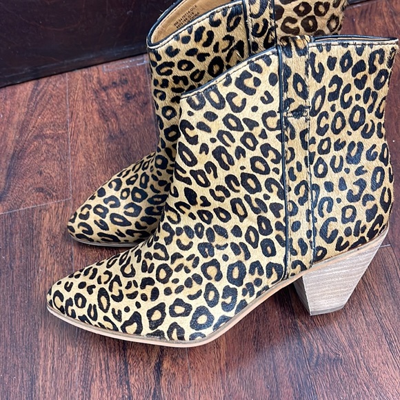 🤎SOLD🖤Frye Women's And Co. Maley Leopard Print Fashion Booties Pointed Toe - Picture 8 of 9